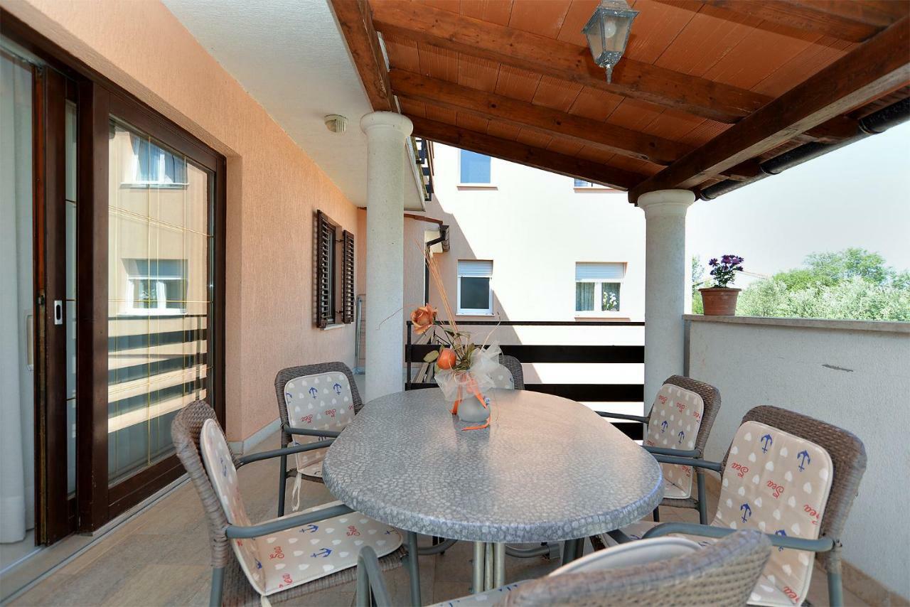 Apartment Gracijela 827 Medulin Exterior photo